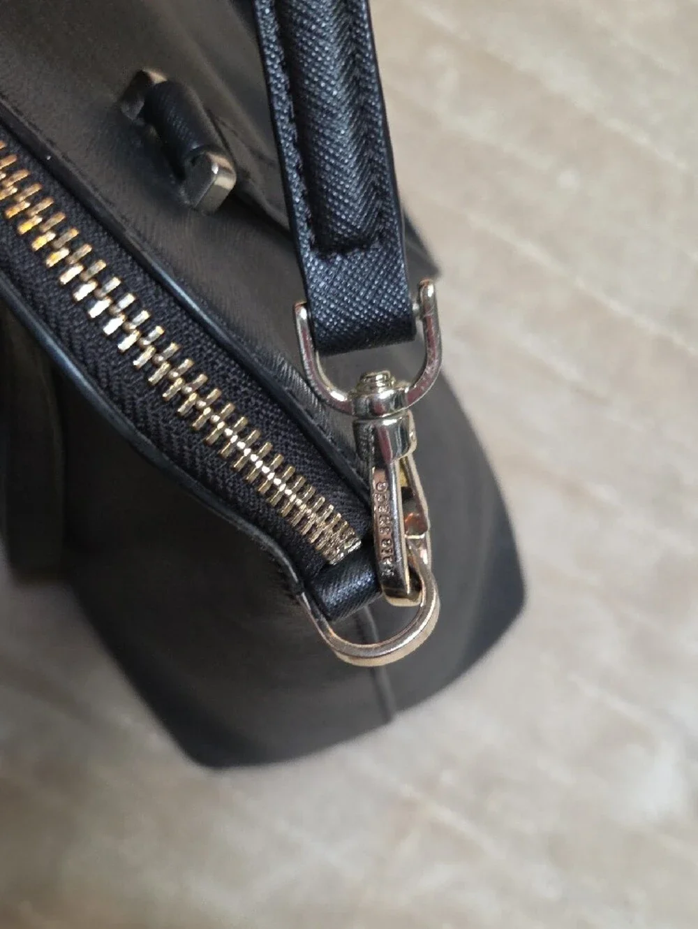 kate spade black dome satchel with removable Crossbody Strap